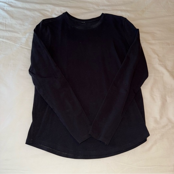 Lululemon Black Long Sleeve Top - Picture 1 of 2